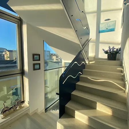 Attico Onda Blu Vista Mare - Acqua - A 150mt Dalla * Lido di Jesolo